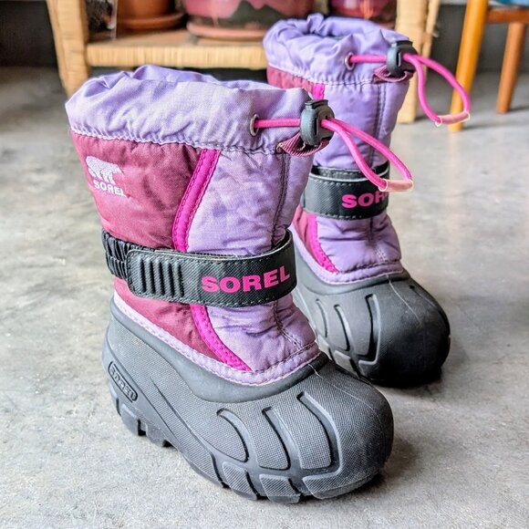 Sorel Kids Flurry Boots Purple Dahlia Paisley size US 7 - Picture 1 of 9